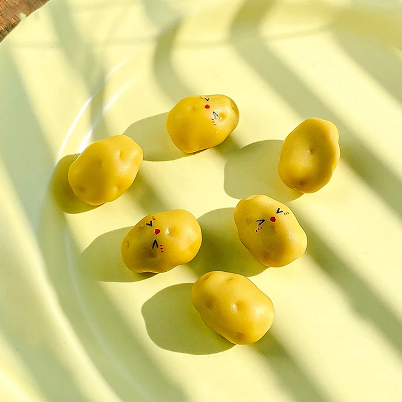 * 10Pcs Cute Cartoon Miniature Potato Figurine Crafts Figures Creative Decoration Desktop Small Ornaments Home Decoration Gifts