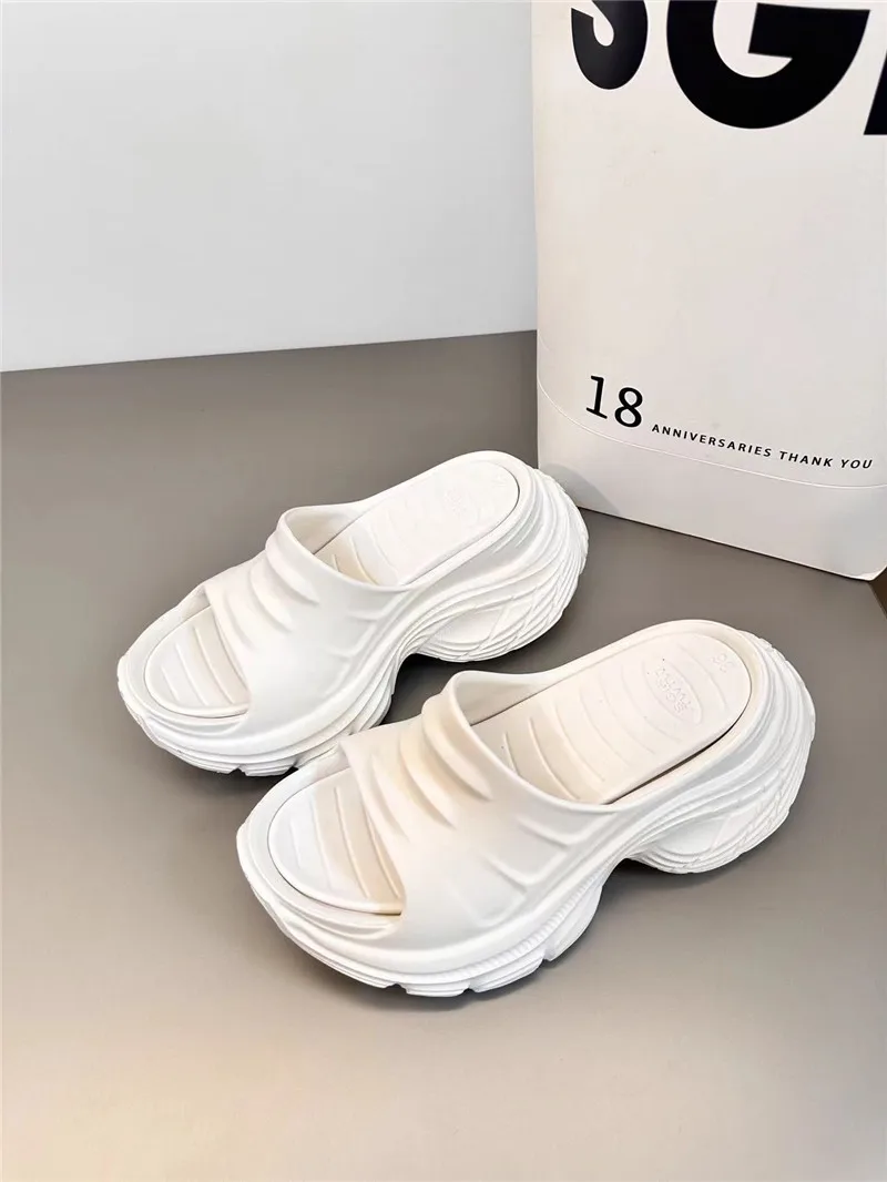 Wedges Heel Sandals Summer 2024 Thick Sole Sandals Anti-Slip Light Indoor Shoes Comfort Flip-Flops Slippers Outdoor Beach Slides