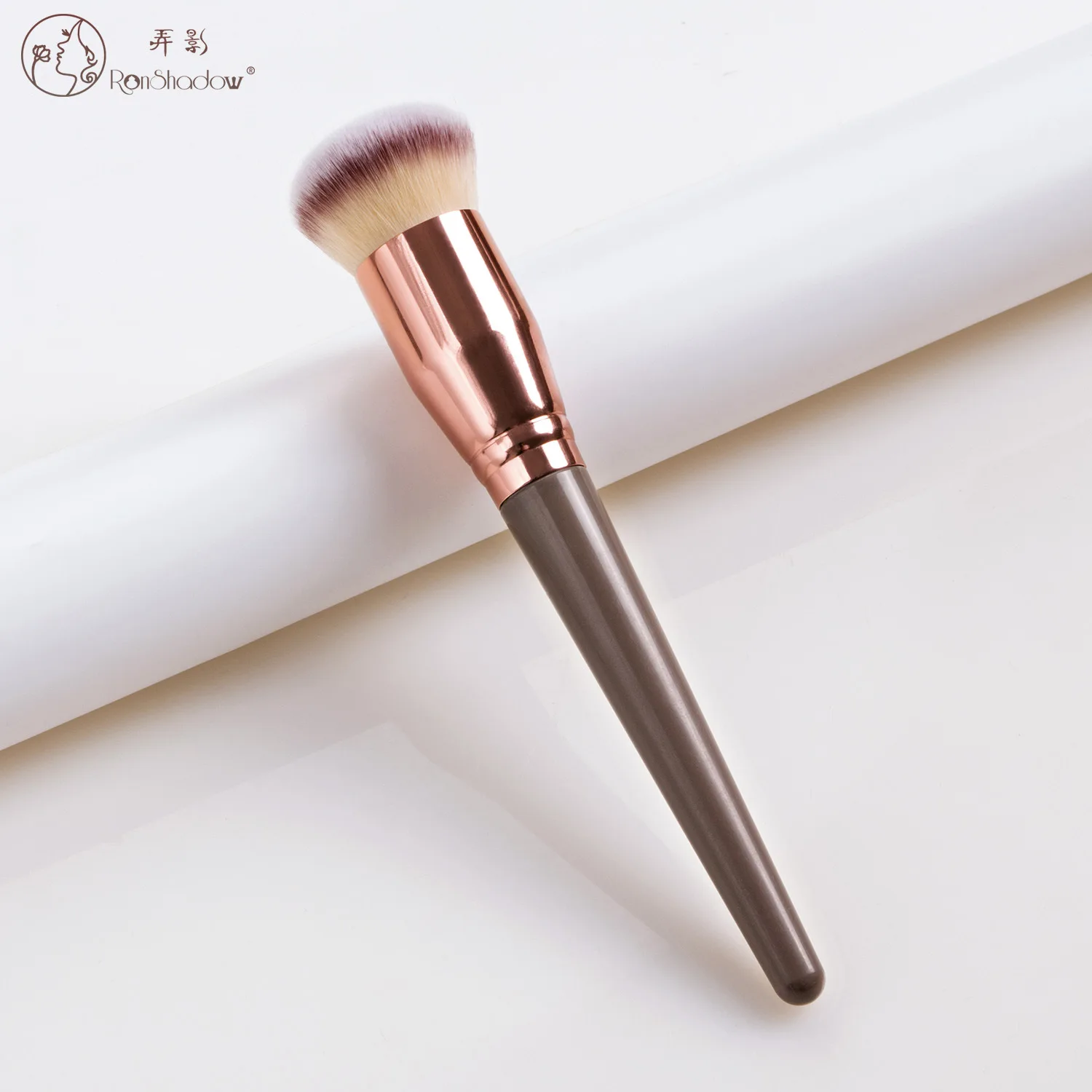 1Pcs Professional Makeup Brushes Fluffy Soft Powder Eye Shadow Eyelash Blush Highlight Blending Cosmetics Beauty Tools Hot