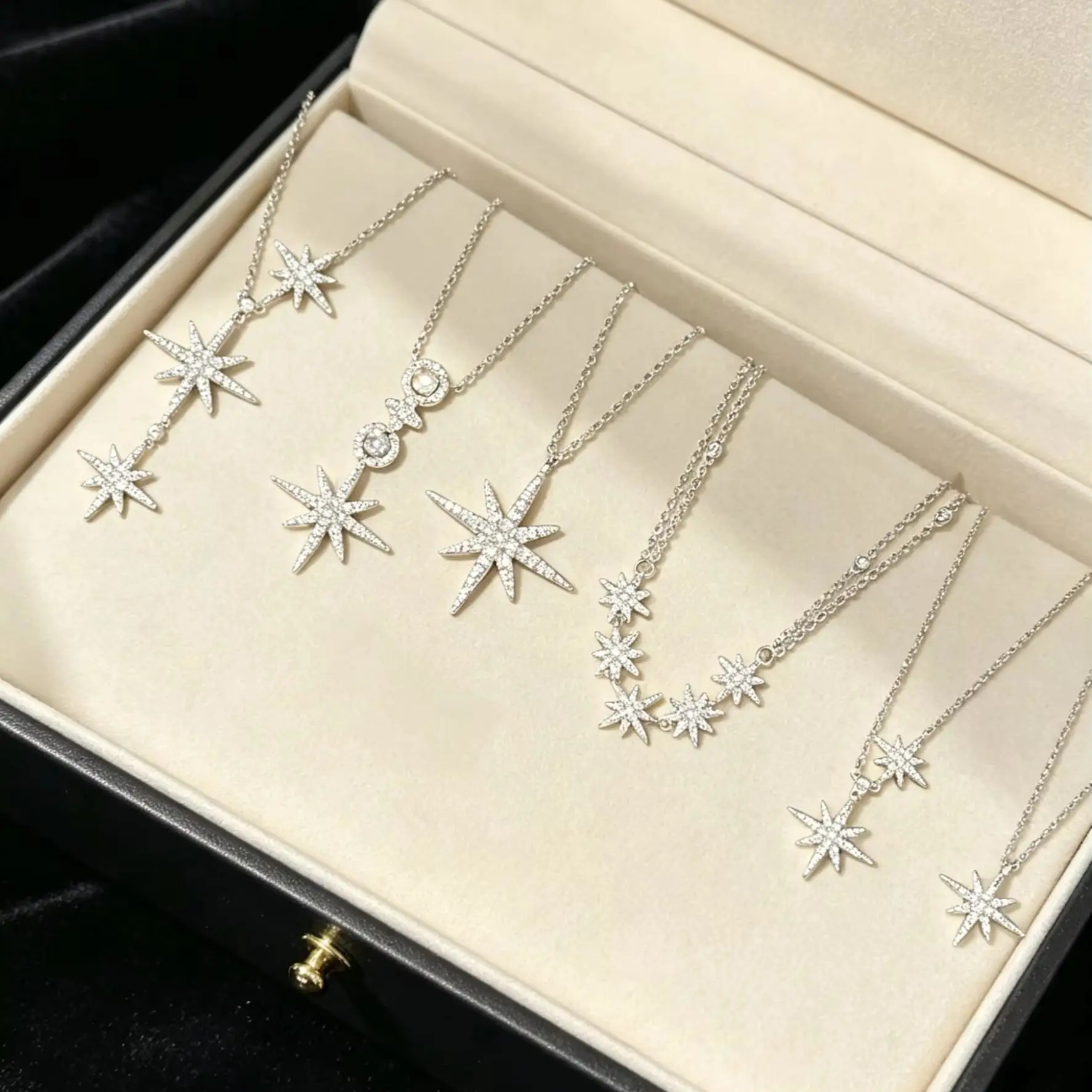 

Eight Point Star Shape Hexagram 925 Silver Women's Fashion Necklace Shining 5A Zircon High quality Exquisite Holiday Party Gifts