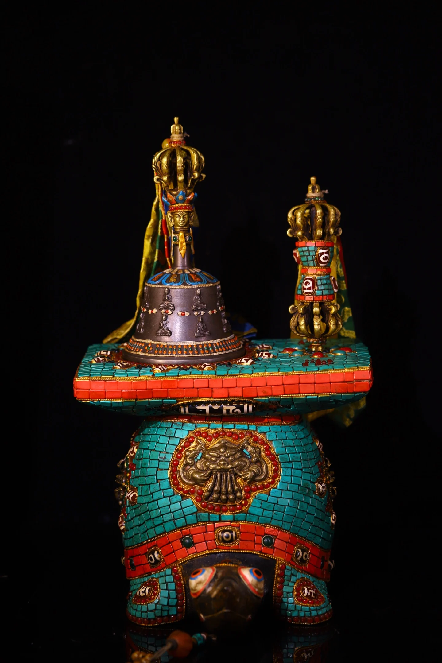 Nepalese folk Meteorite Painted Mosaic Gem gZi Beads Shell Turquoise Turtle Statue Base Shakyamuni Buddha Bell Worship Hall
