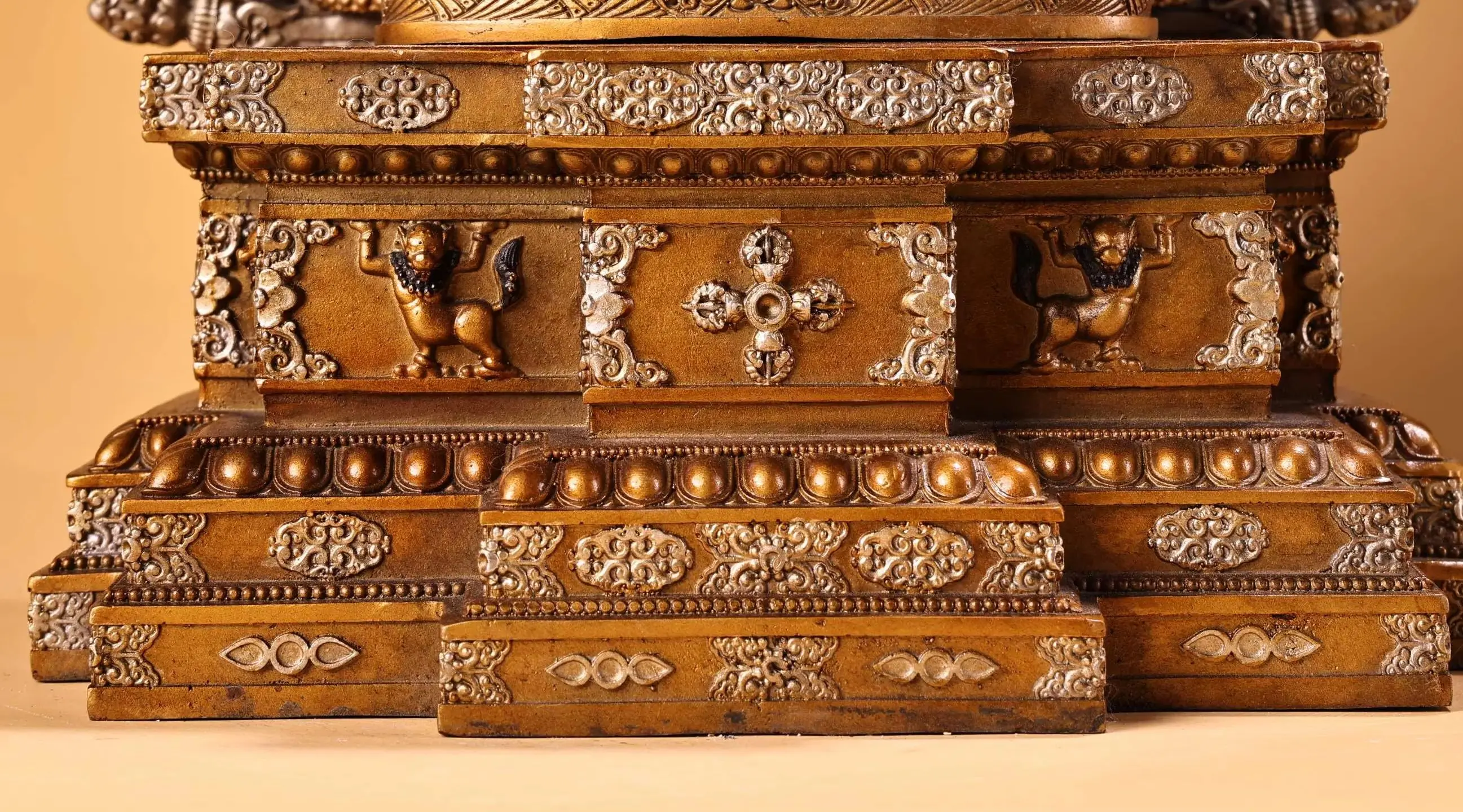 Old Xizang Folk Collection  Bronze Painted High Relief GARUDA Backlight Parinirvana Shakyamuni Buddha Buddhist Niche