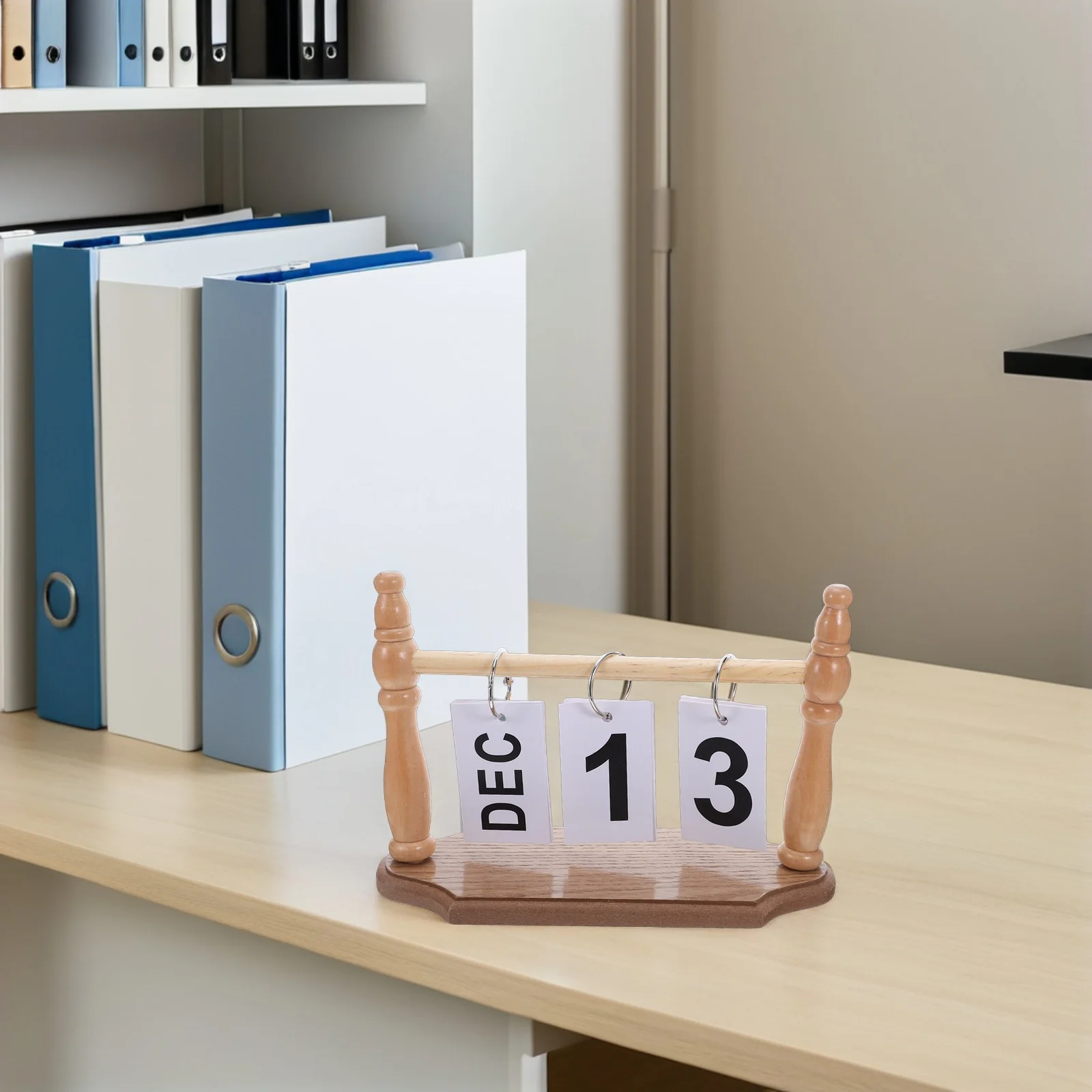 

Perpetual Flip Calendar Wood Desk Calendar Rustic Standing Tabletop Monthly Organizer Reusable Detachable Turn Page Month Date