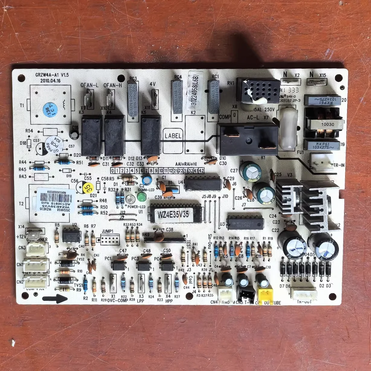 

Оригинальная основная плата наружного блока кондиционера Gree WZ4E35V35 30224057 GRZW4A-A1 30224058