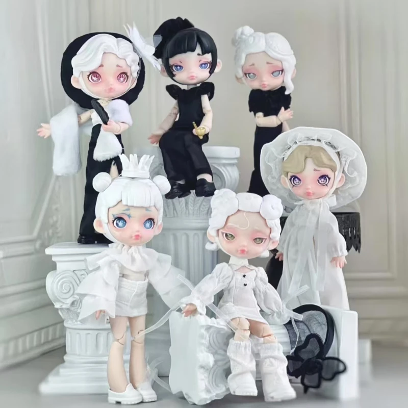 لورا فتاة أبيض وأسود الطيف سلسلة BJD صندوق أعمى اللعب رائعتين أنيمي الشكل سطح المكتب الحلي هدايا عيد ميلاد جميلة