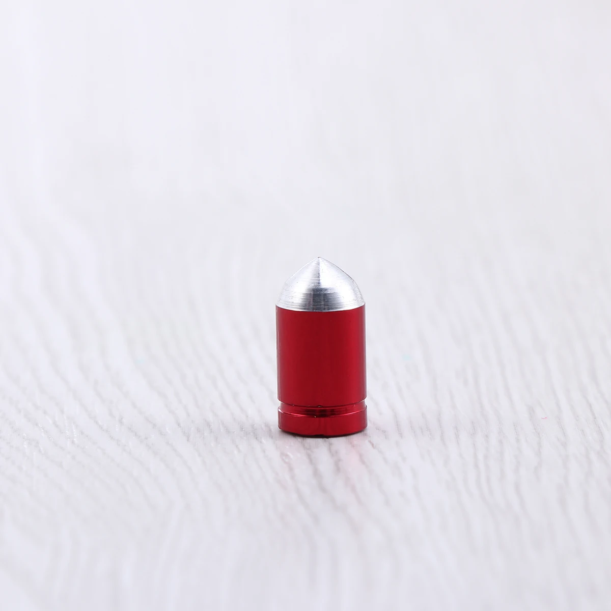 

4pcs AluminumAlloy ValveCaps BrightColor NonFading BikeTyreStem AirValveCaps PreventLeakage DirtRain