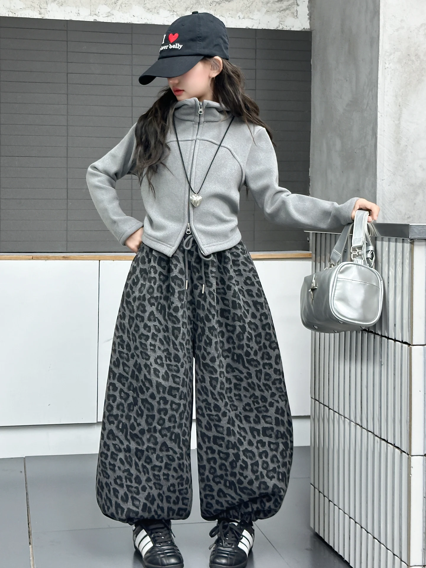 

Thiened Fce Children's Autumn Winter Outfit Leopard Print Two-Piece Set Long Sve Zipper Casual Sle Cotton Long Pants