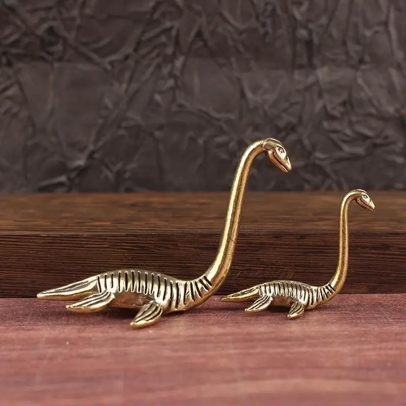 1Pcs Of Large And Small Loch Ness Monster Brass Ornaments Creative Loch Ness Monster Metal Crafts Gifts Desktop Decoration