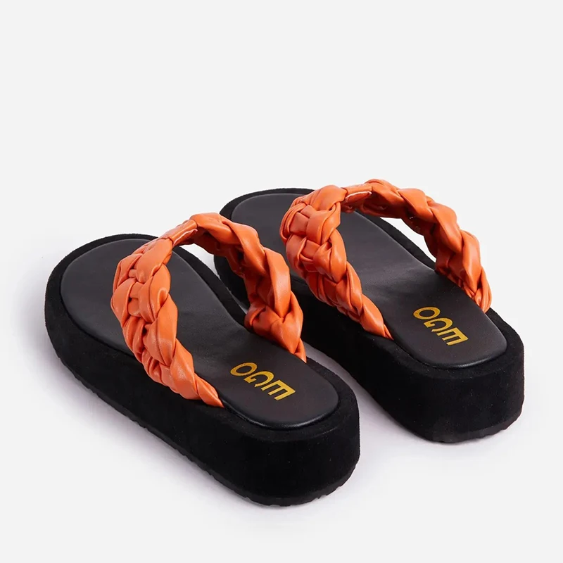 Fashion New Thick-Sole Women's Slippers Plus Size Cross-Border European and American Braided Flat Flops with Herringbone Pattern