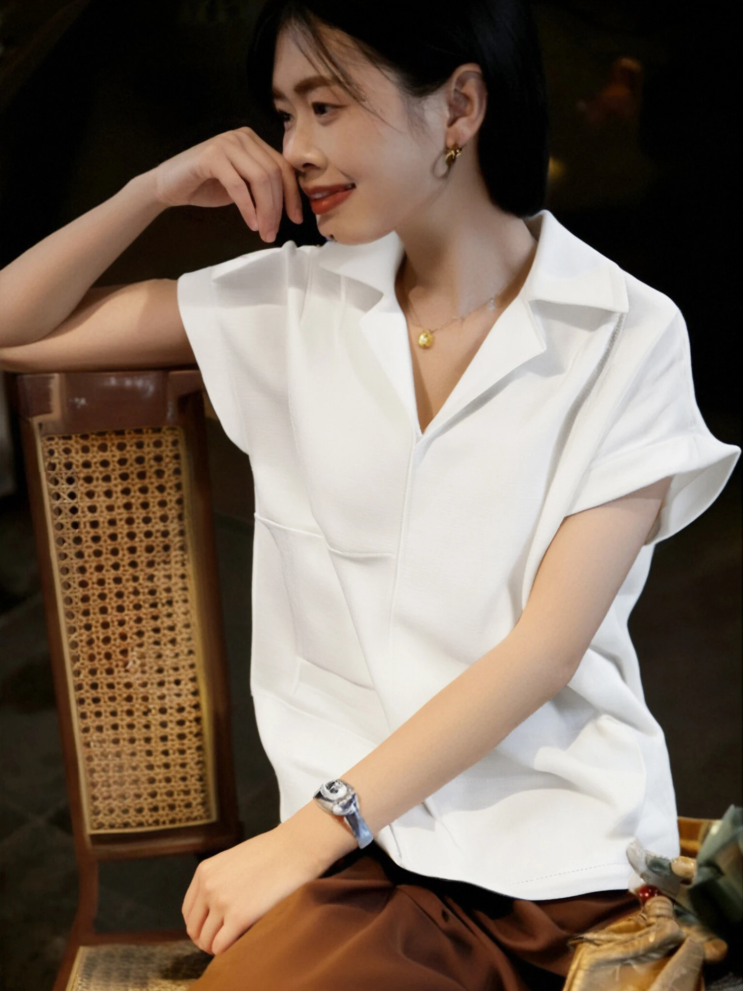 

Chivirin irt Collar Design Patchwork Embelliment Stitching Detailing Loose Fit ort Sve Summer Women's irt