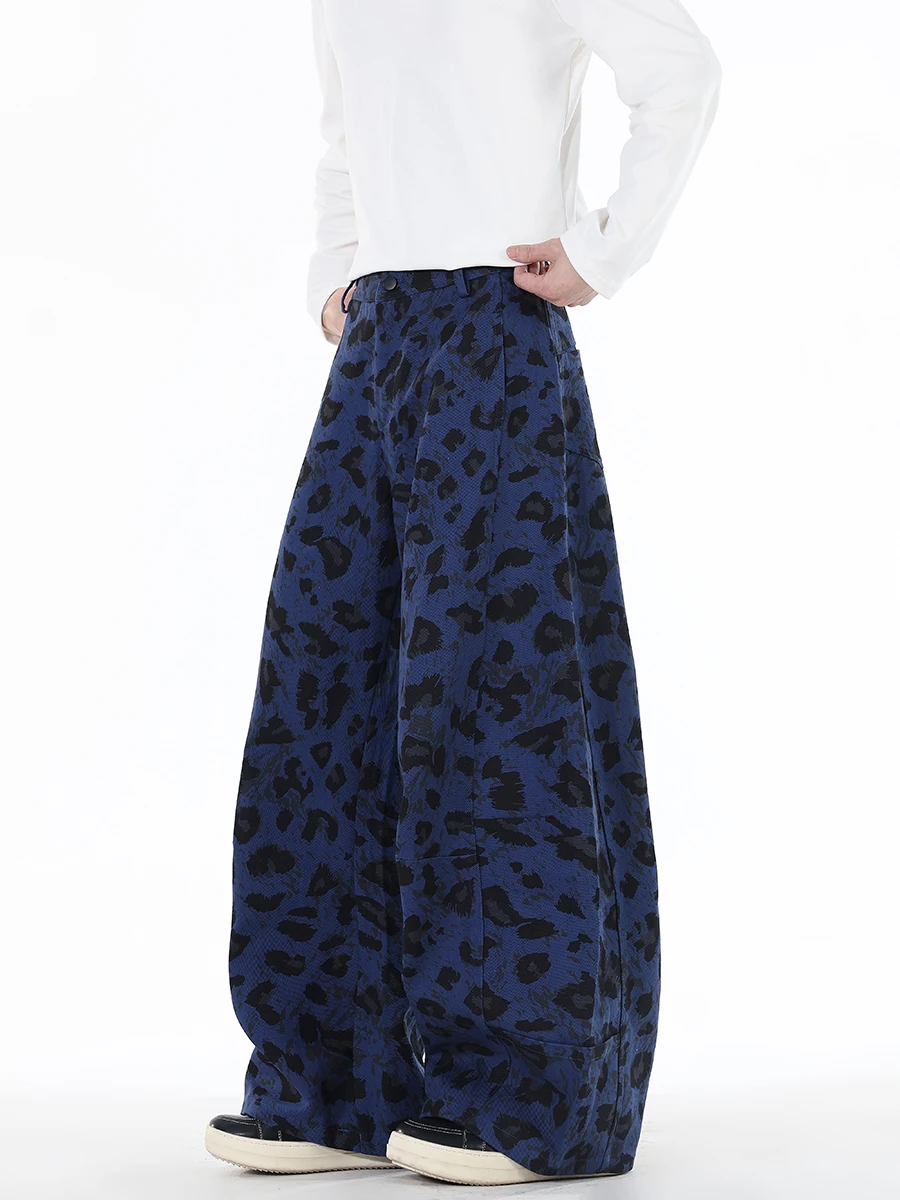 

Мужские широкие джинсы Boyue с леопардовым принтом, повседневные утягивающие джинсовые брюки с изогнутым ножом для молодежи