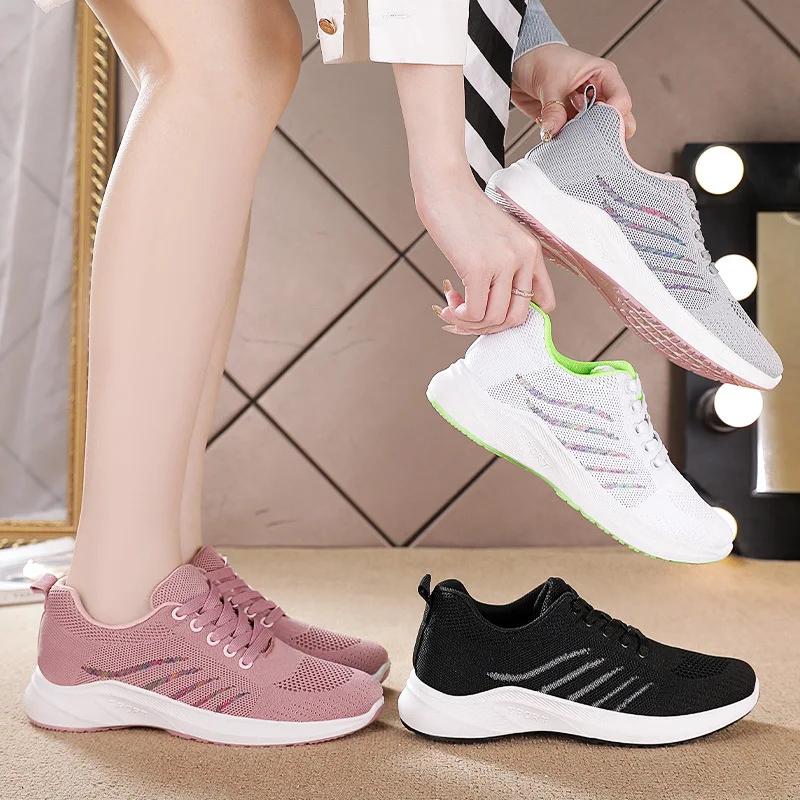 2023 New Women Sneakers Spring Summer Mesh Breathable Sport Shoes Female Leisure Walking Shoes Non Slip Mom Sneakers Comfortable