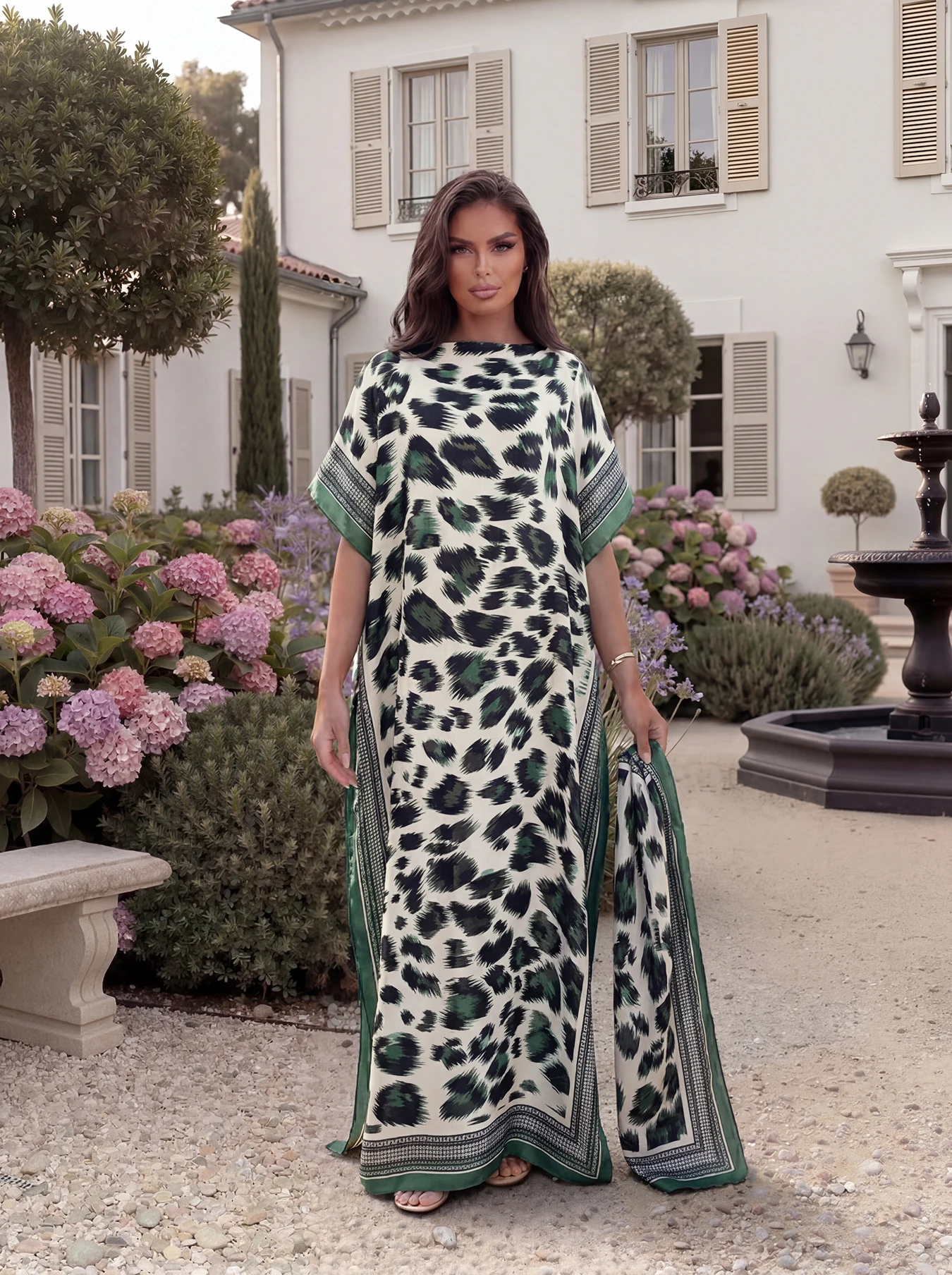 Leopard Print Ethnic Border Satin Abaya Scarf Set, Loose Batwing Maxi Kaftan For Muslim Women Summer Beach Vacation Wear view 4