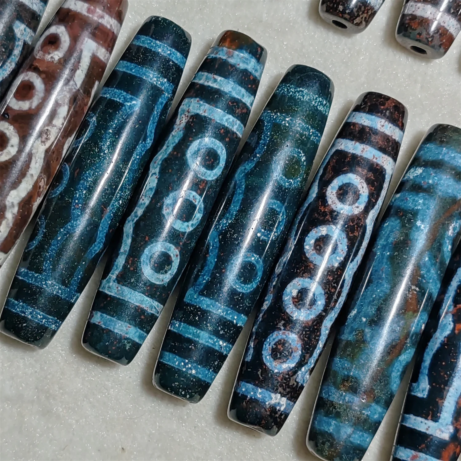 50pcs/lot natural agate dzi wholesale 60mm Multi-eye pattern cinnabar Weathering lines Retro style Pendant bracelet accessory