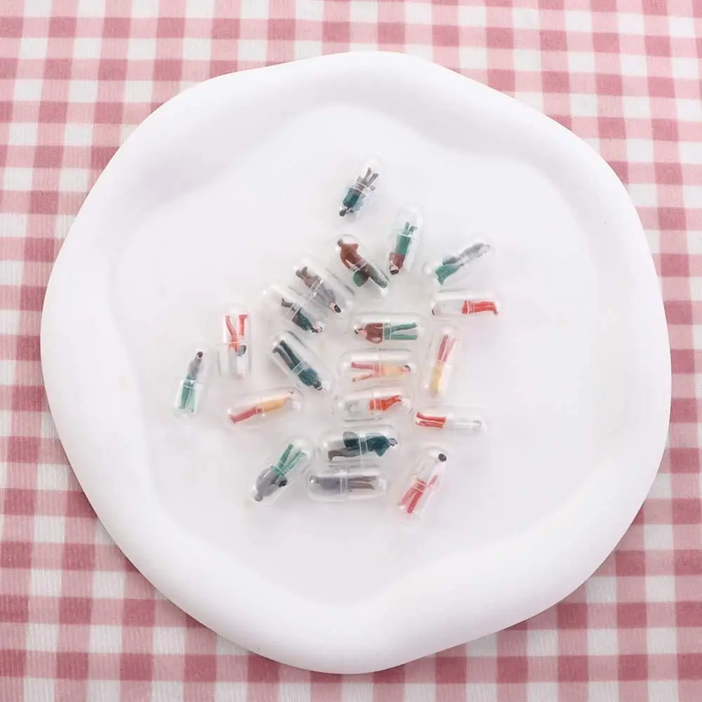 Bottle Splitters Capsule Toy Transparent Capsule Figurines Capsule Villain Capsule Shell Figurines Plastic Pill Container