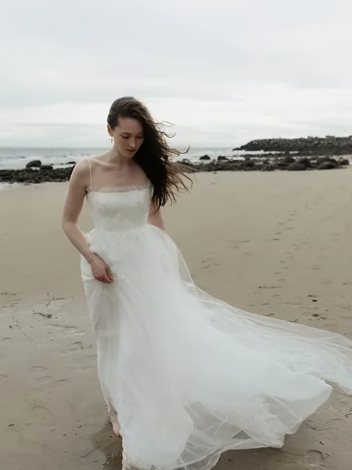 Boho Style Bridal Gowns Lace Tulle Wedding Dress Spaghetti Off Shoulder A Line Long Bridal Dresses Applique Floor Length