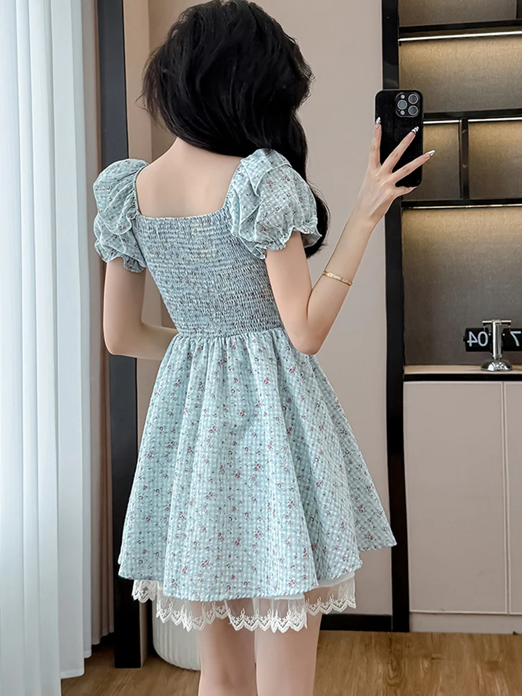 Kobiety w kratę Kwiatowy bufiasty rękaw Kwadratowy kołnierzyk Mini sukienka Letnia elegancka koronkowa sukienka z falbankami 2025 Koreańska sukienka imprezowa Bodycon