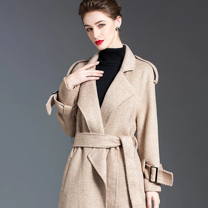 2025 Autumn and Winter New Women's Woolen Coat Loose Commuting Casual Slim Fit Plush Coat