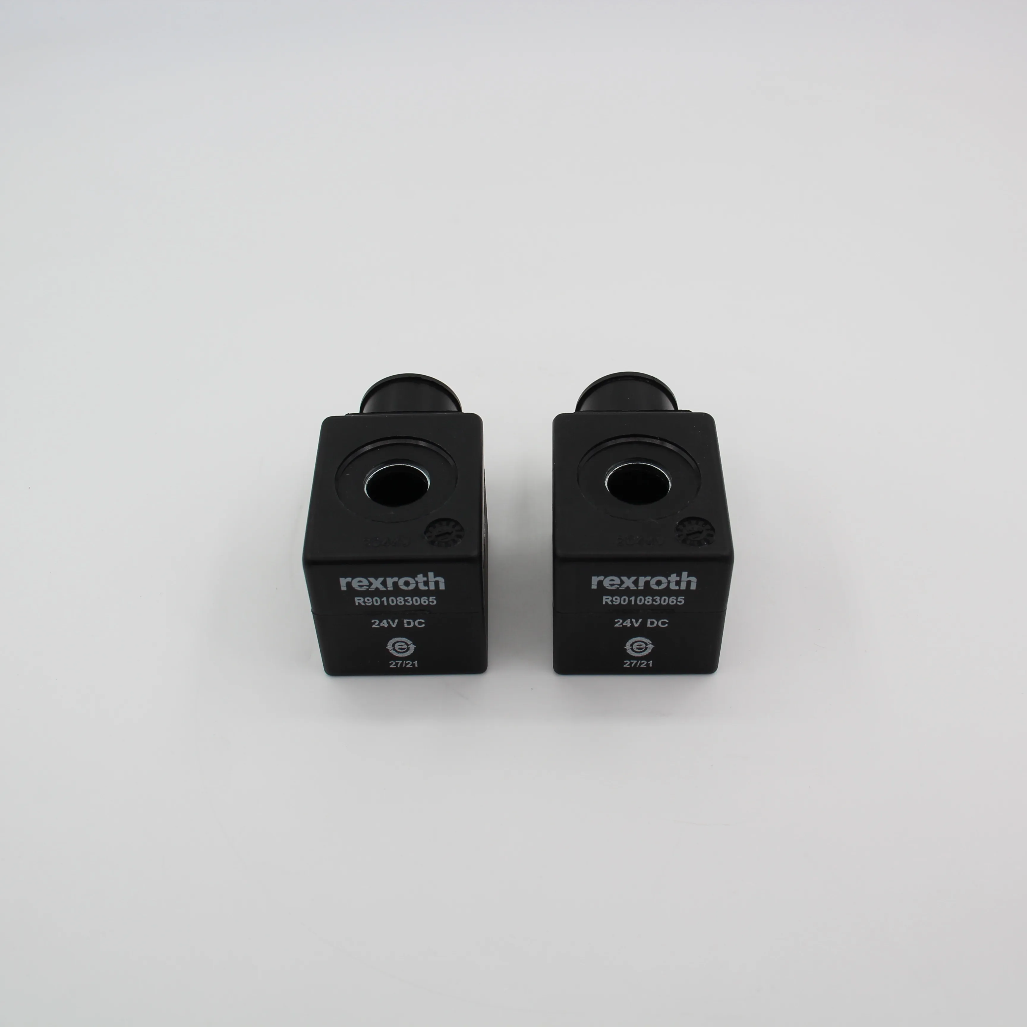 

Катушки Rexroth — Соединители OD02170130OC00 / R901083065