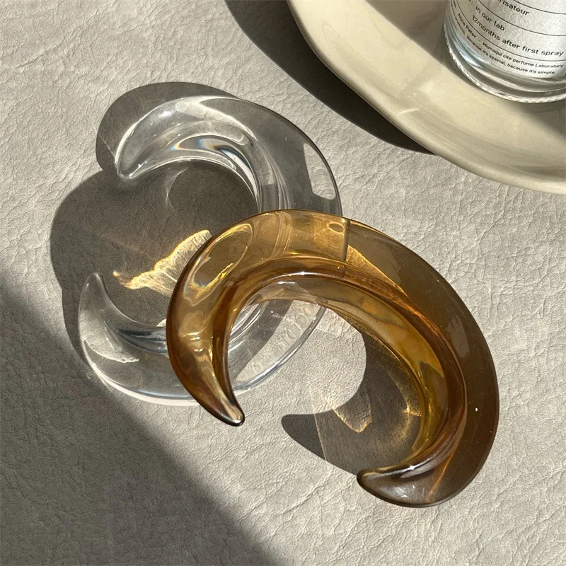 HUANZHI Exaggerated Transparent Brown Moon Resin Open Bracelet Geometric Heterotypic Vintage Cuff Bangle Jewelry for Women New