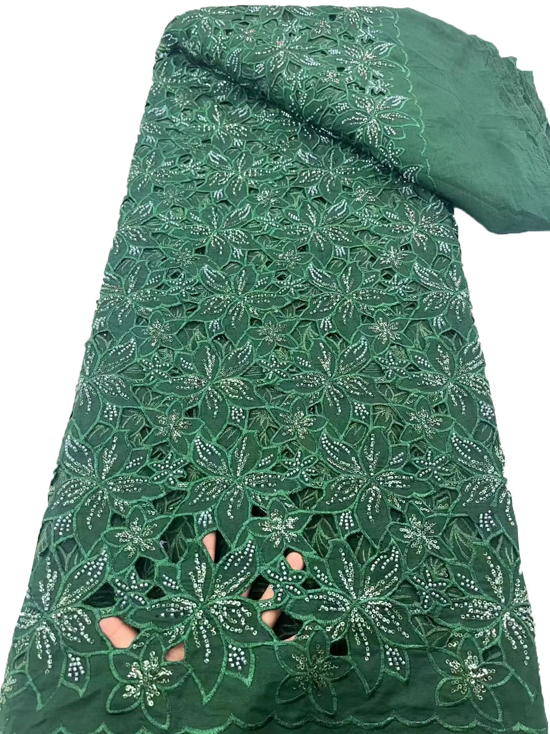 

New water-soluble hollow lace three-dimensional embroidery bead sequins, high-end African fashion cheongsam dress