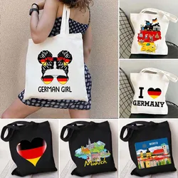 Berlino monaco germania mappa Love Heart Flag Coat of Arms Marienplatz Bavaria German Girl punti di riferimento Canvas Tote Bag Fashion Handbag