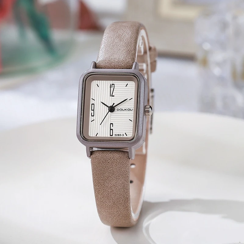Новые модные женские часы для учеников средней школы, женские экзамены, цифровые наручные часы в студенческом стиле с поясом