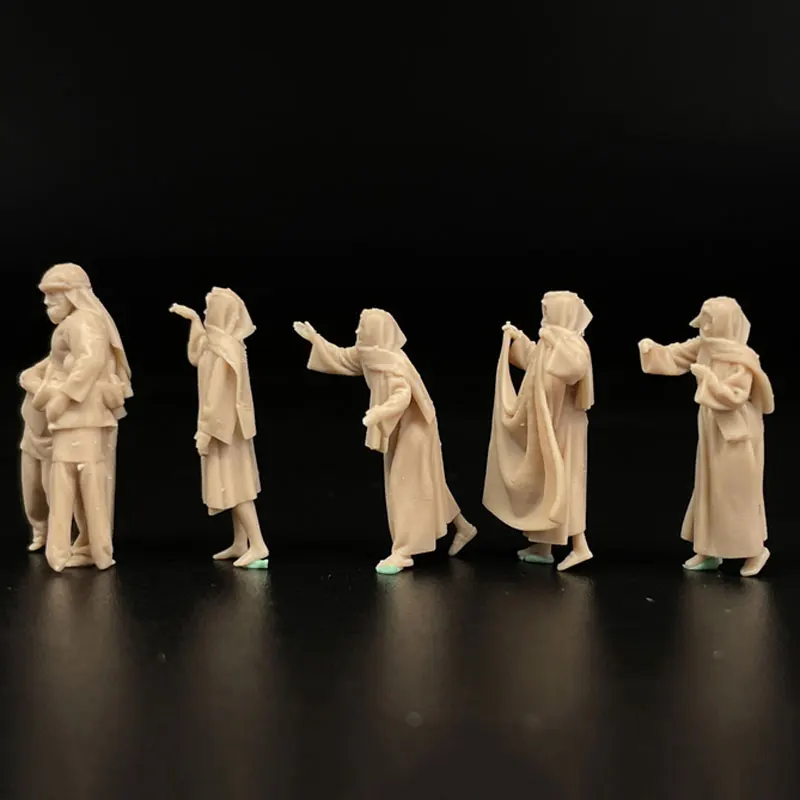 1/72 Scale Model Iraqi War Refugees Figures Modern War Scene Dioramas Unpainted Resin Doll Miniature Collection