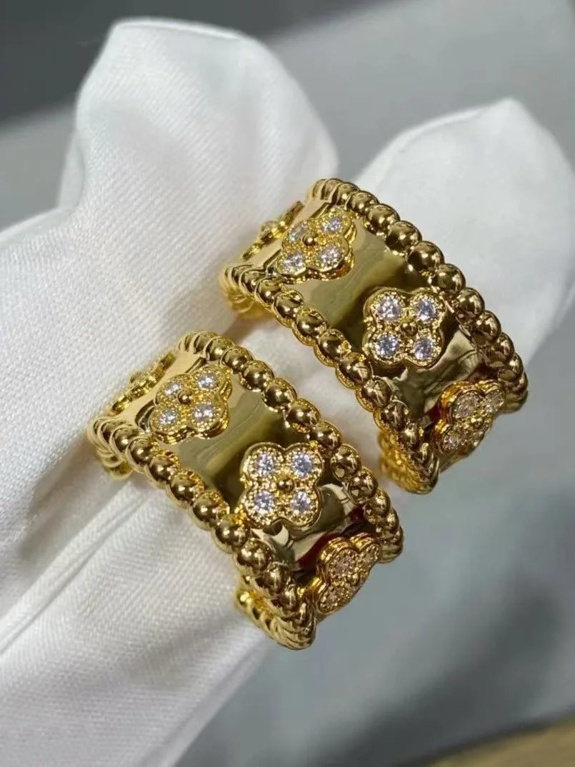 

Elegant Rose Gold Diamond Tassel Earrings Women's Fashion Luxury Sensation Versatile Gold Tone Full Drill Loose Fit Shirt