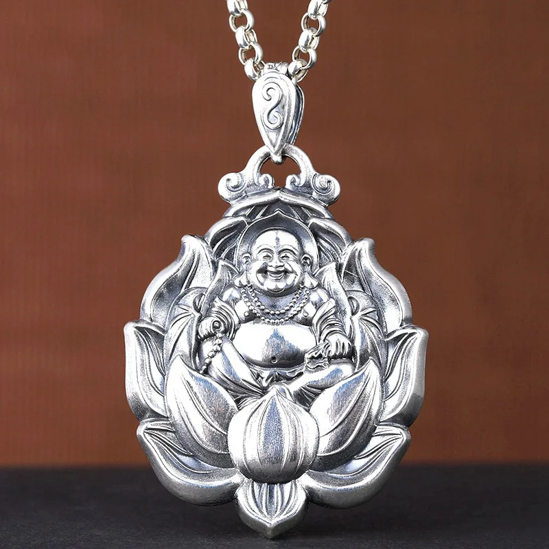 Retro Avalokitesvara Pendant Men Jewelry Maitreya Buddha Necklace Male Amulet Lotus Statue Necklaces Lady