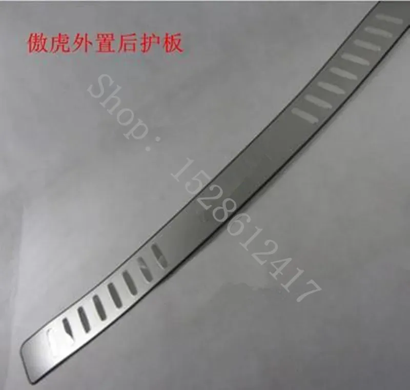 

Stainless Steel Rear Bumper Protector Sill Trunk Tread Plate Trim For Subaru Outback 2010 2011 2012 2013 2014 Car styling