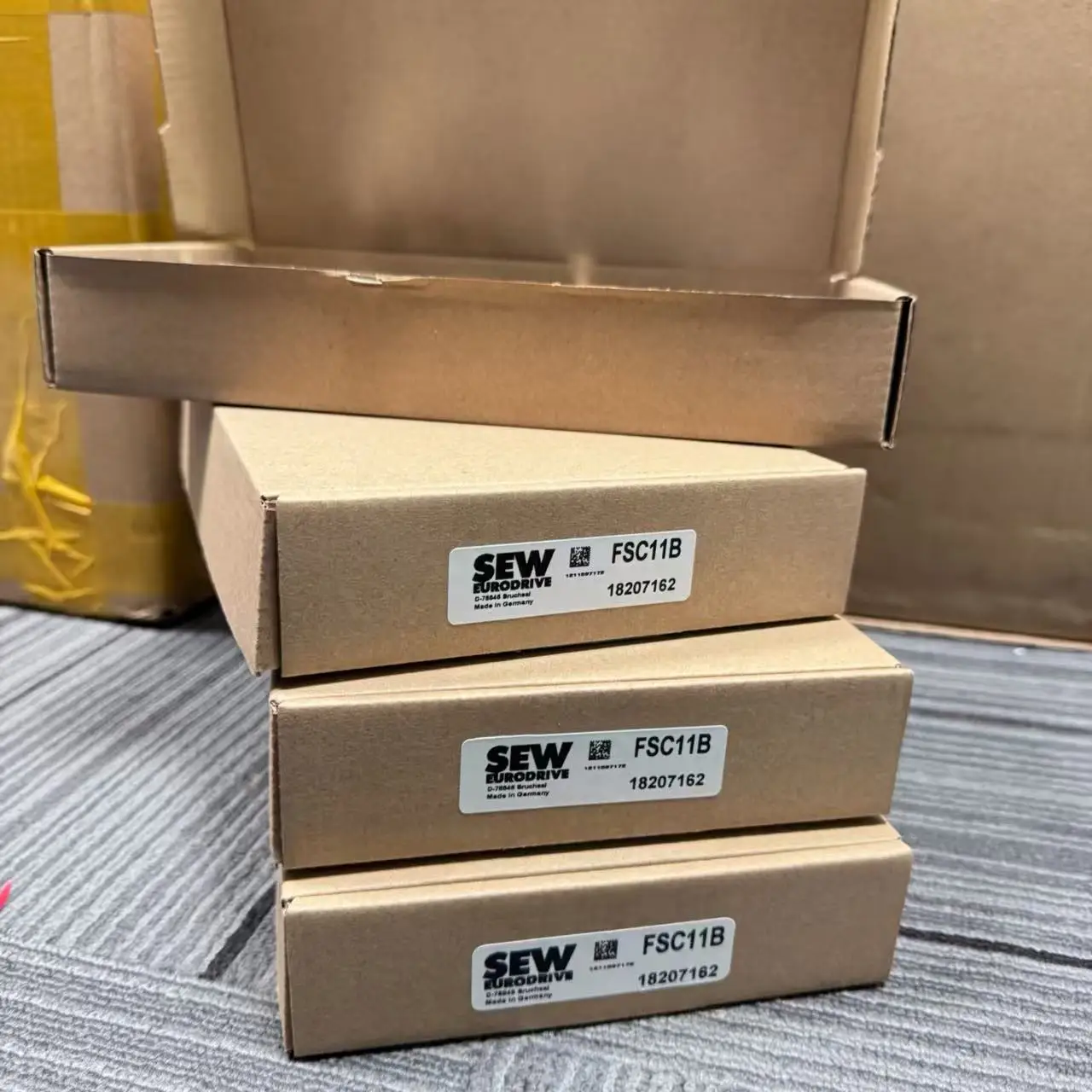 SEW Original frequency converter communication module FSC11B communication interface order number 18207162