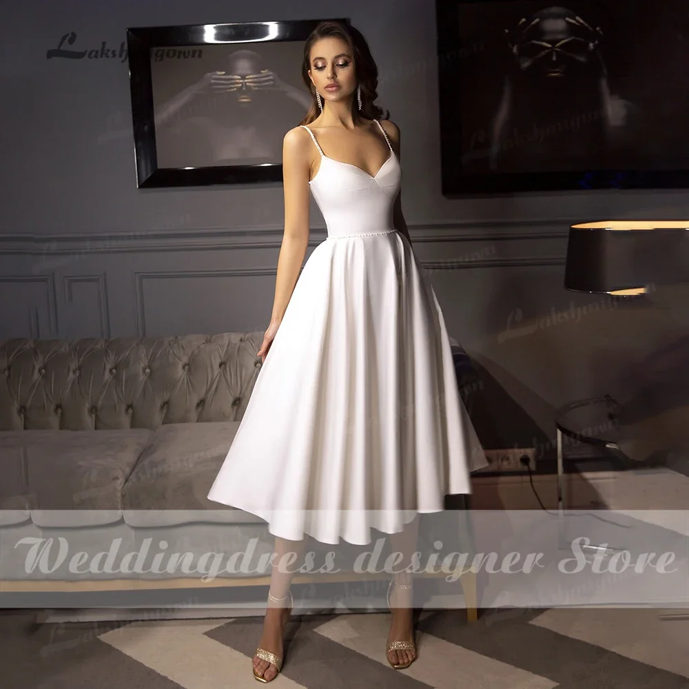 Lakshmigown Semplice senza spalline Abito da sposa corto Robe De Mariage Sweetheart Abito da sposa in raso con perline a metà polpaccio Realizzato su misura