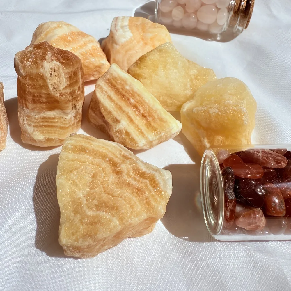 حجر الكالسيت الأصفر الطبيعي كريستال كوارتز خام خط أصفر خشن رخامي بلورات شفاء معدنية عينات الريكي قابلة للجمع #4