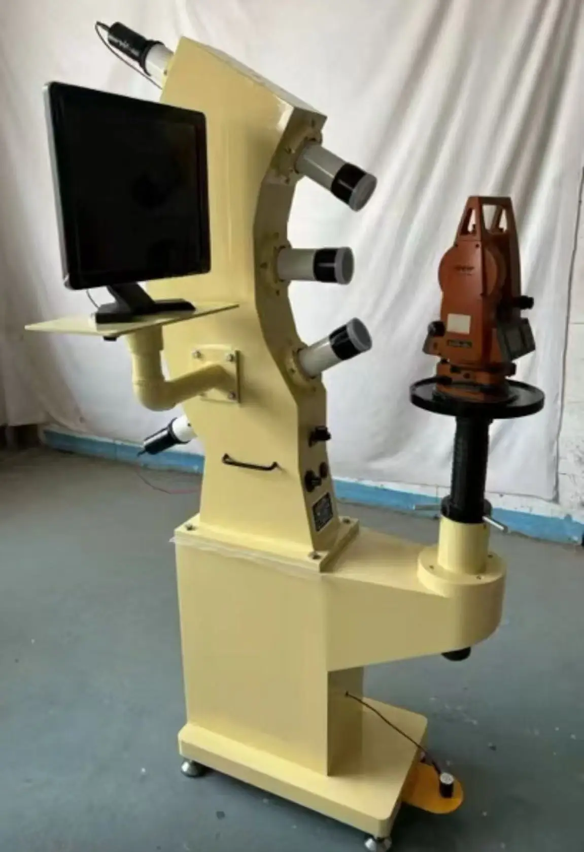 OEM Collimator 3 Tubes 3 Cameras 3 Sensors 1 Monitor Total Station Theodolite Au