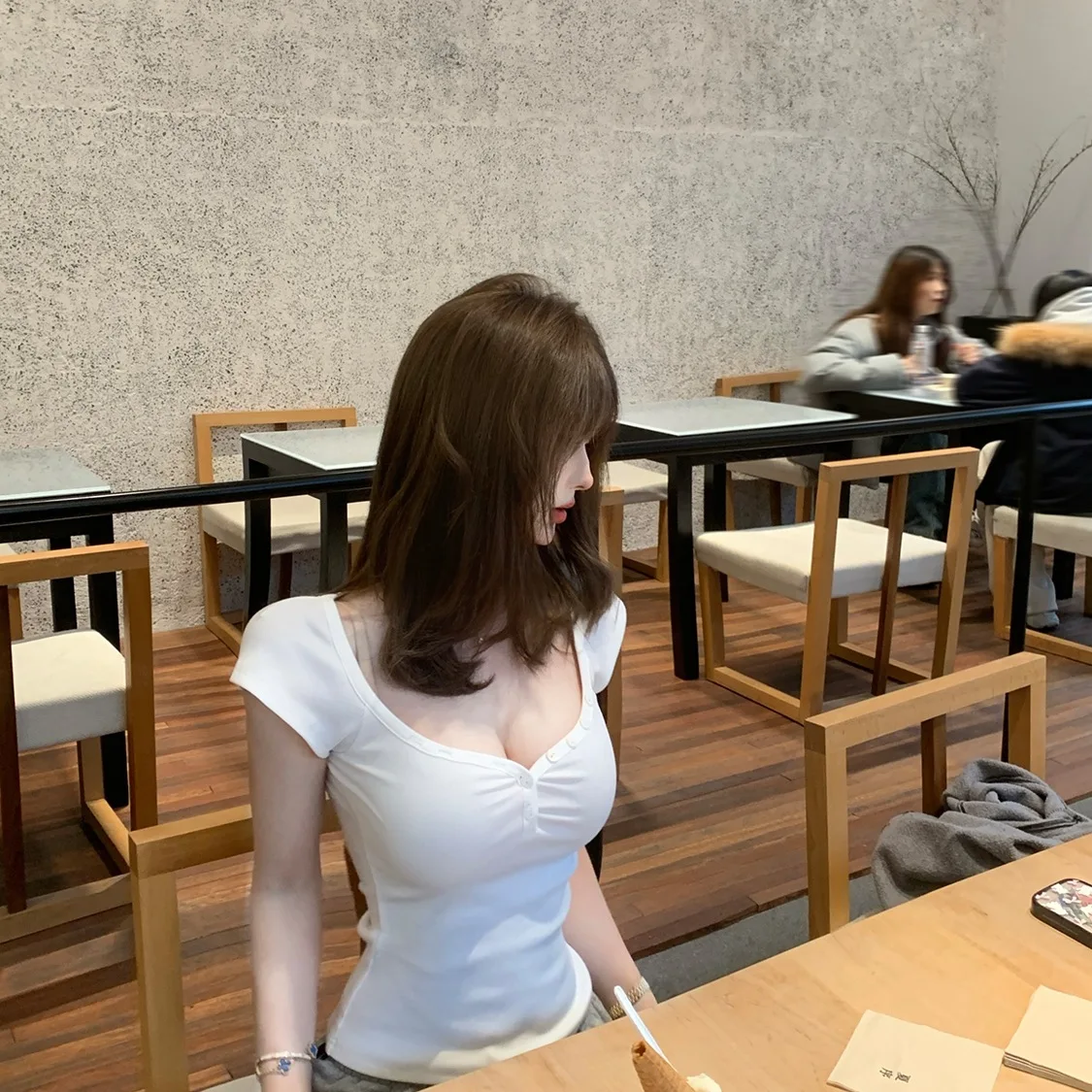 

Women's 2026 New Sweetheart Neck Slim Fit T Shirt Spring Summer Short Sleeve Casual Tops For Daily Wear