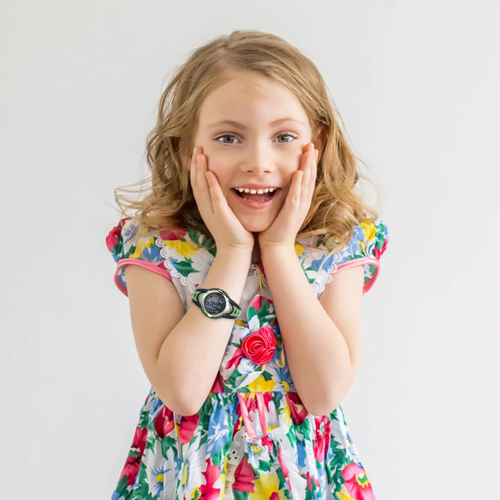 Pse-276 Waterproof LED Digital Sports Watch Green with Date Alarm Stopwatch 30M Water Resistant Outdoor Activity