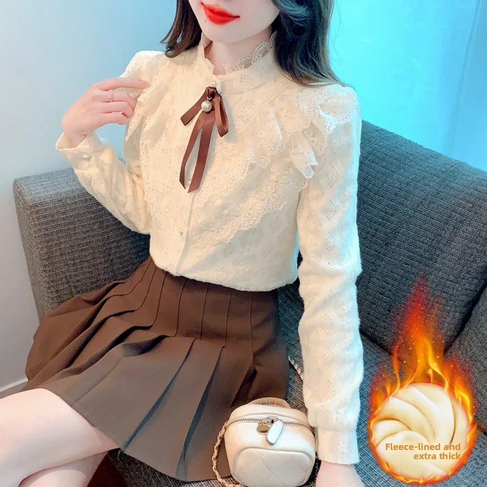 

Женская флисовая майка с кружевной отделкой, новая модель сезона осень-зима 2025, с воротником-стойкой и кружевной отделкой.