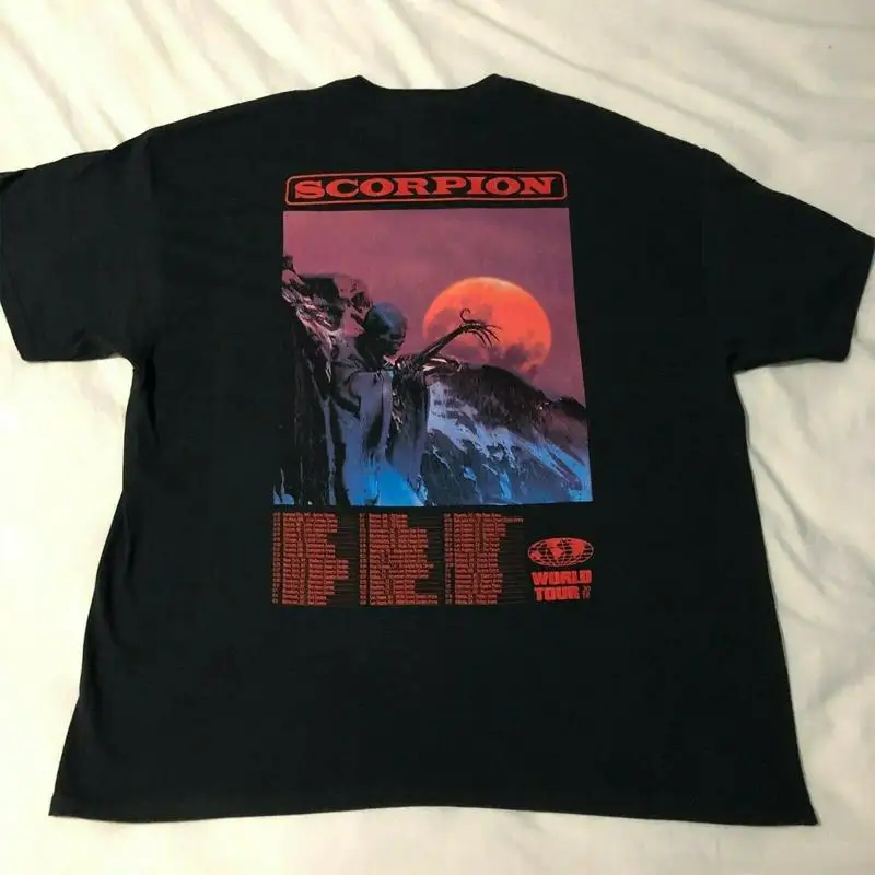 

Футболка Drake Scorpion World Concert Aubrey And The 3 Migos Tour 2018 года