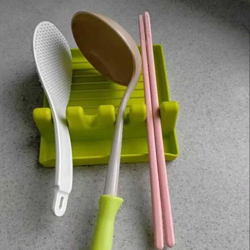 

Kitchen Spoon Holders Fork Spatula Rack Shelf Organizer Plastic Chopsticks Holder Non-slip Spoons Pad Spoon Pot Lid Holder