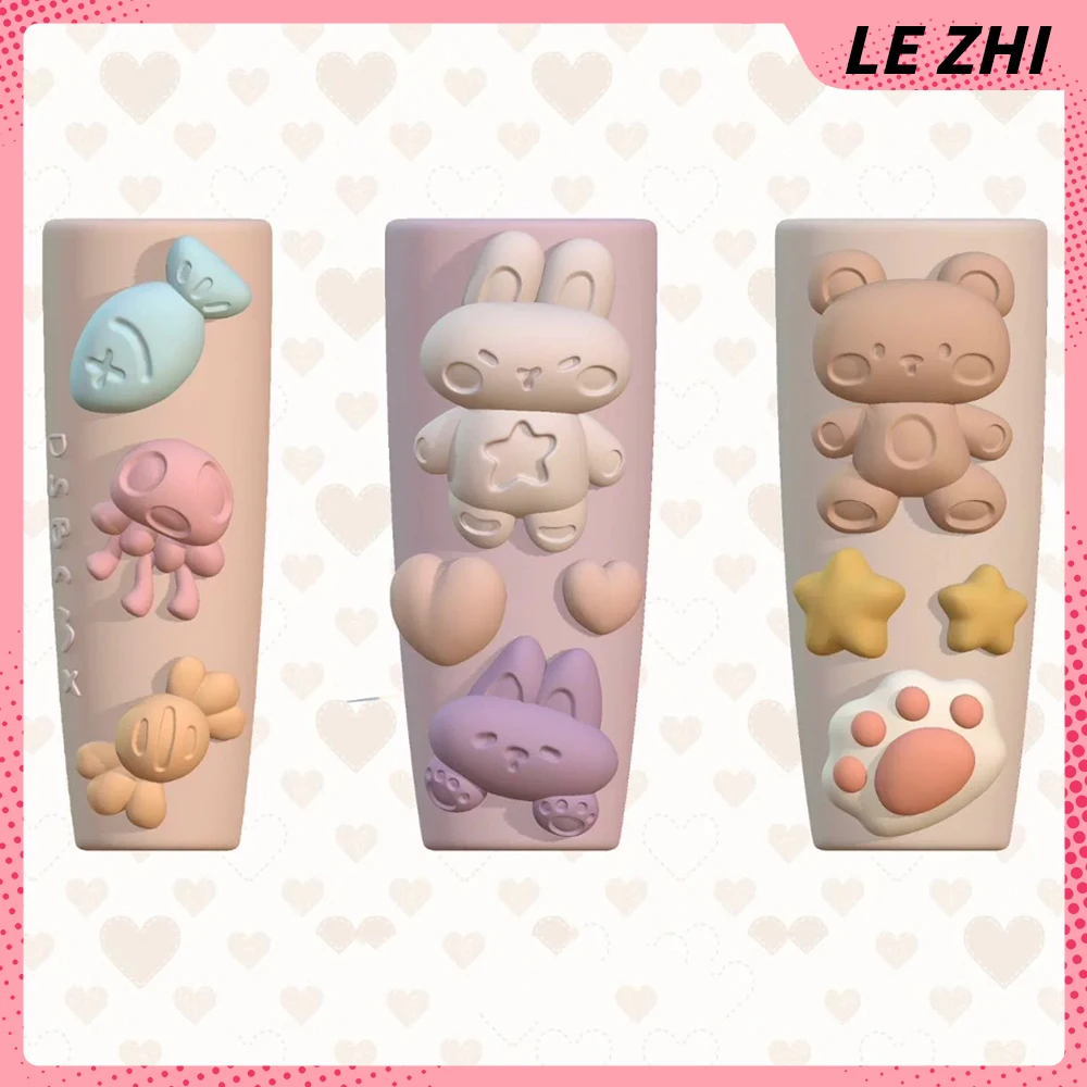 

1Pc Cartoon Kawaii Rabbit Bear Fish Cat Paws Nail Art Mold Five-Pointed Star Love Heart Candy Silicone Nail Art Templates Mold