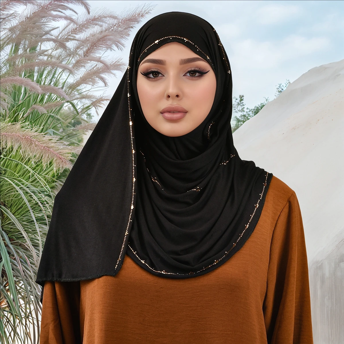 

Хлопковый трикотаж из модала, мгновенный шарф, хиджаб для женщин, эластичная шаль, простая мусульманская повязка на голову со стразами, модный однотонный длинный глушитель