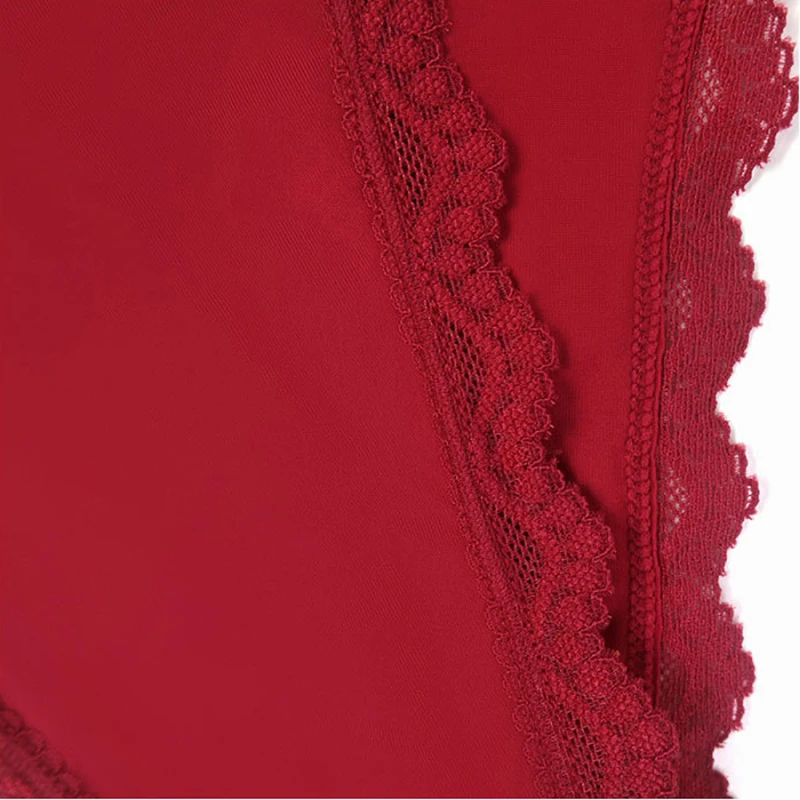 Women\'s Sexy Lace Thong Hollowed Out Thin Strap New Queen of Spades BBC QUENN Underwear Ripple Edge Wine Red Traceless GString