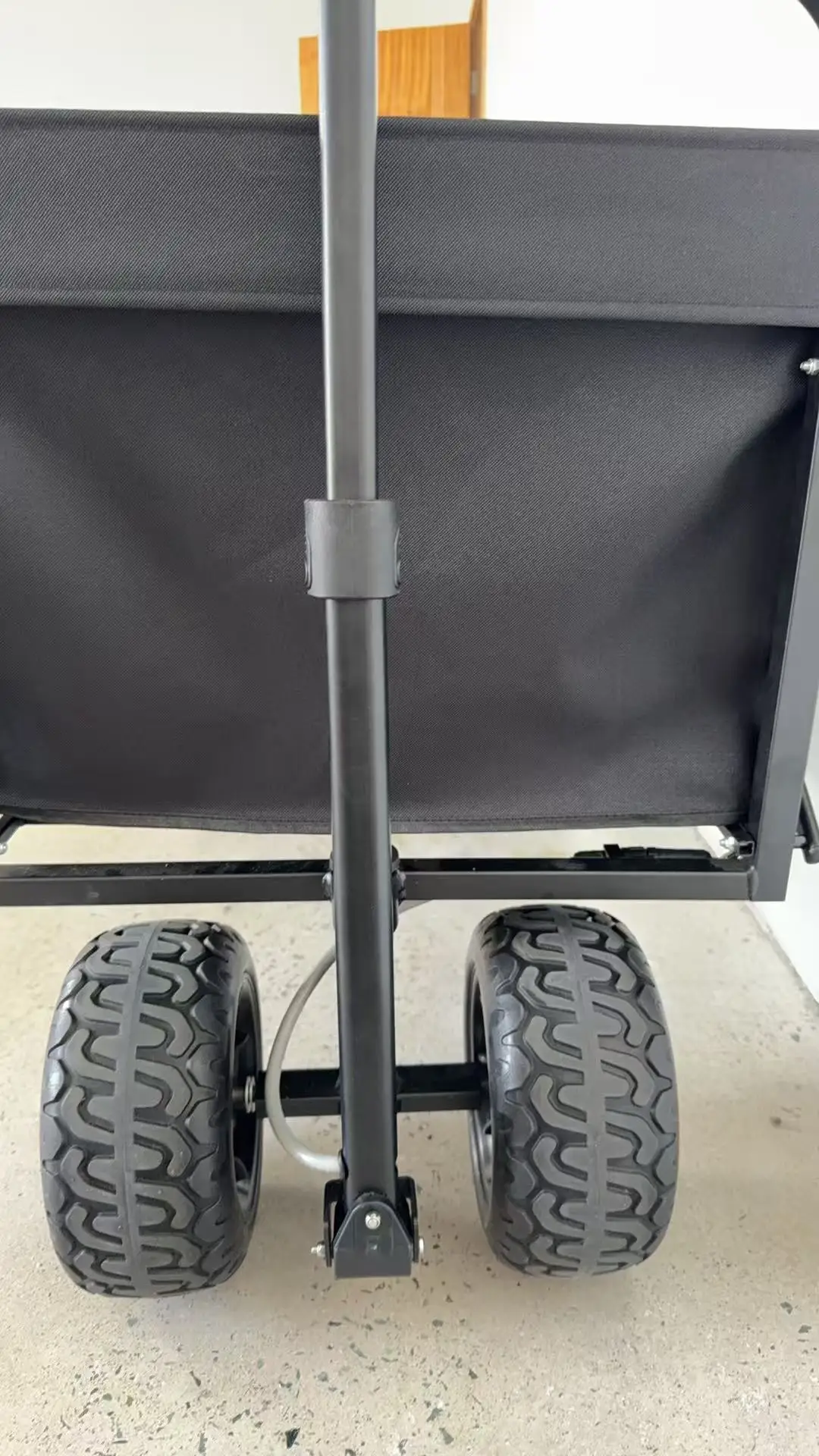 بمحركات عربة قابلة للطي التخييم عربة الشاطئ عربة الثقيلة للطي عربة المرافق عربة عربة كهربائية قابلة للطي