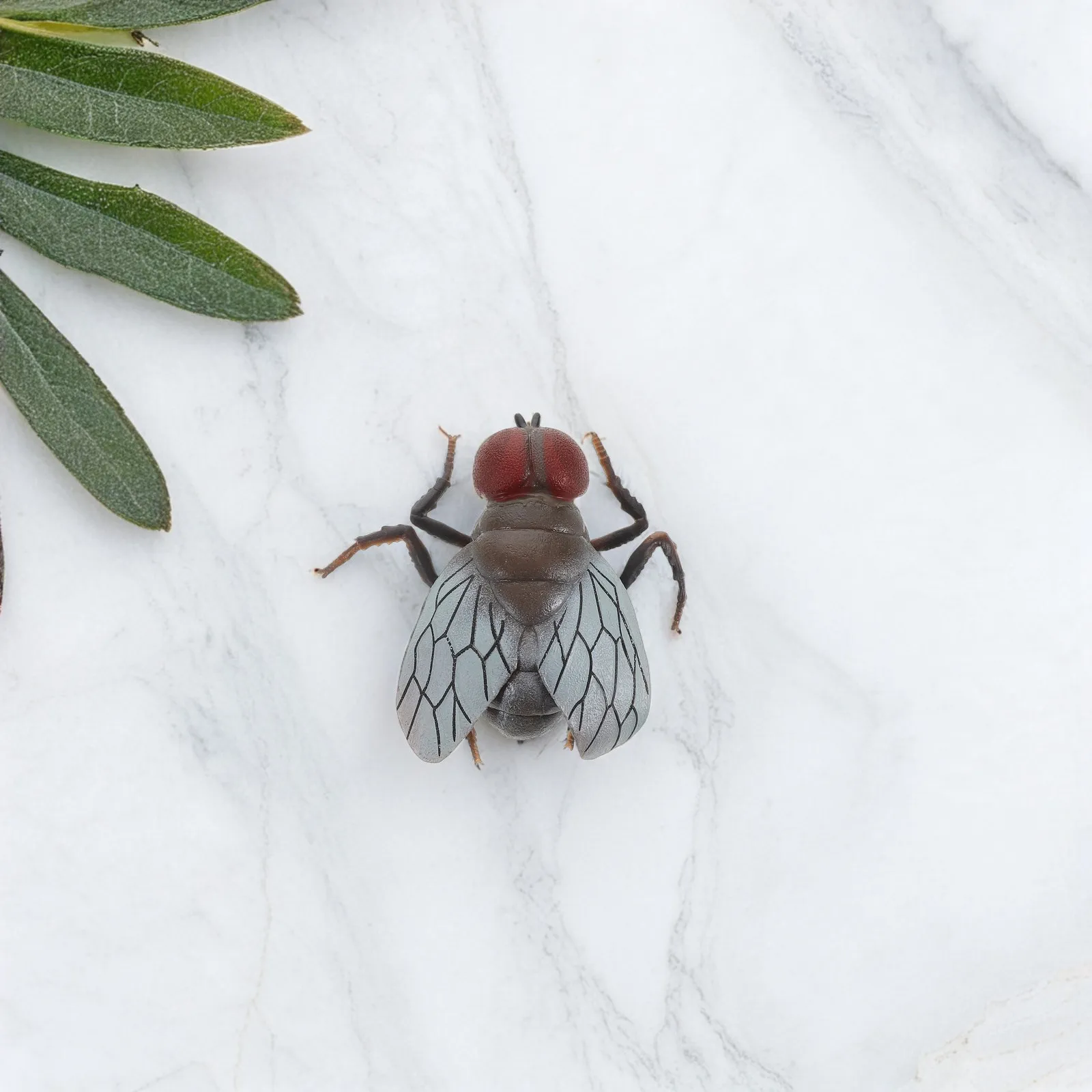 Large Realistic Plastic Fly For Kids Prank Joke Prop April Fool'S Day Halloween Party Favors Insect Tricky Fly Prank Novelty
