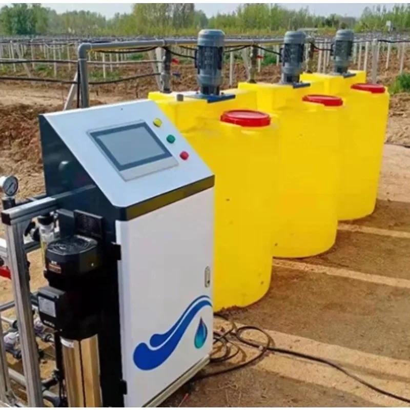 Intelligent water and fertilizer integrated machine, greenhouse orchard agricultural drip irrigation and fertilization