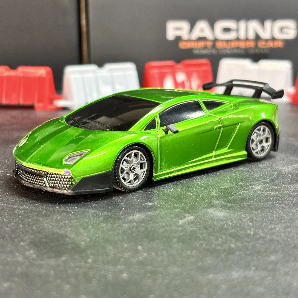 

RC Drift Racing Car 4WD Автомобиль с дистанционным управлением со светодиодной подсветкой Радио RTR Высокоскоростной автомобиль Игрушечный подарок для детей, взрослых и мальчиков