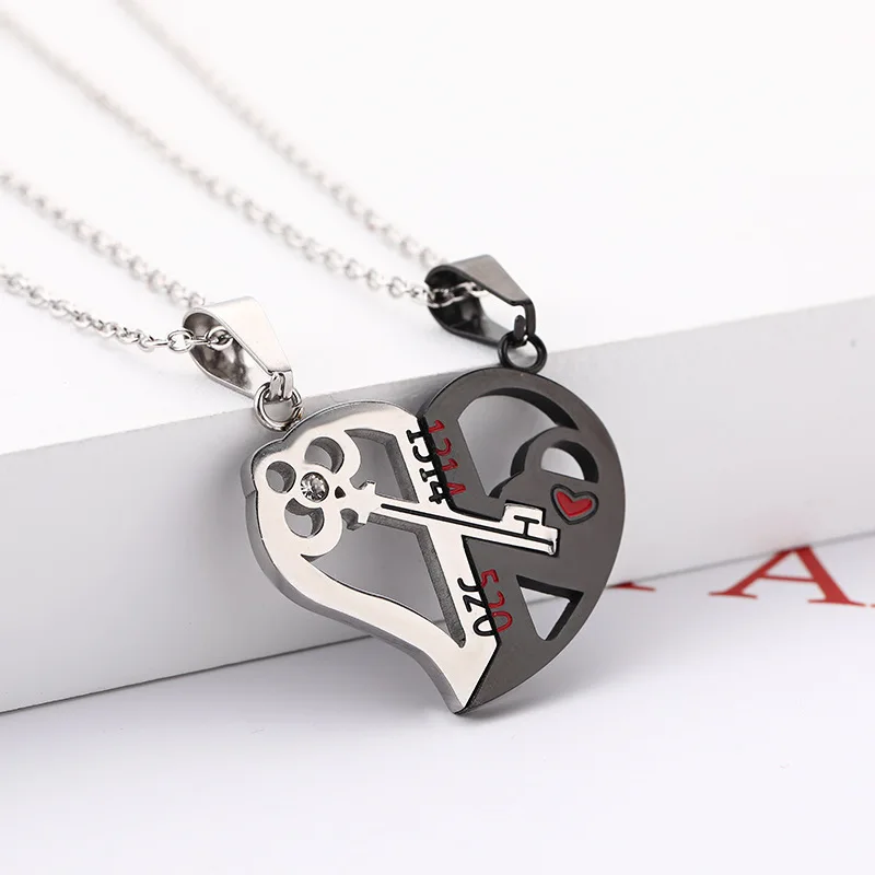 2Pcs Simple Creative Key Pendant Necklaces For Womens Lover Couple European Jewelry Broken Heart Necklace Valentine Gift