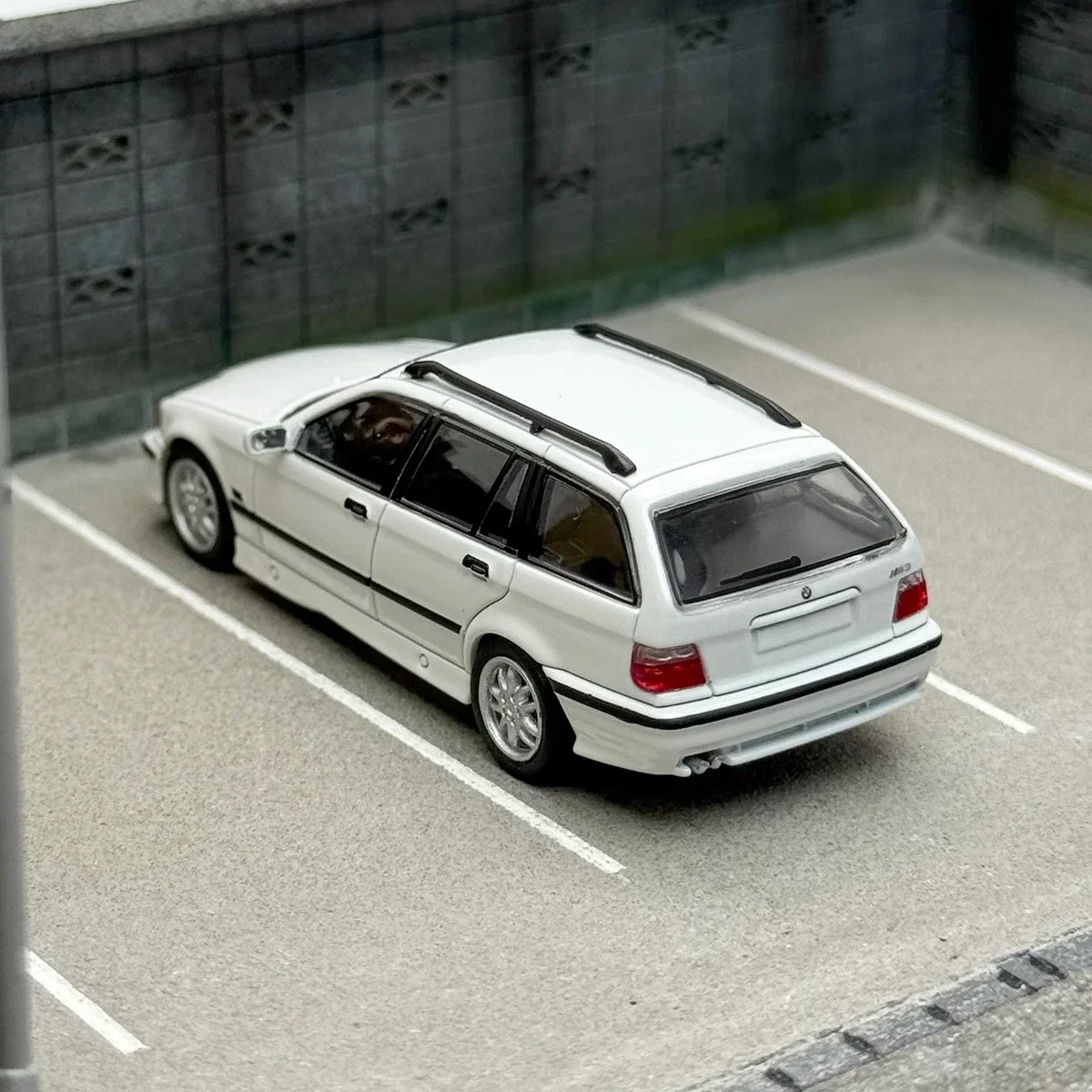 Mortal Scale 1/64 BMW E36 TOURING Limited Edition ของเล่นมอเตอร์โลหะ Diecast รุ่นของขวัญ