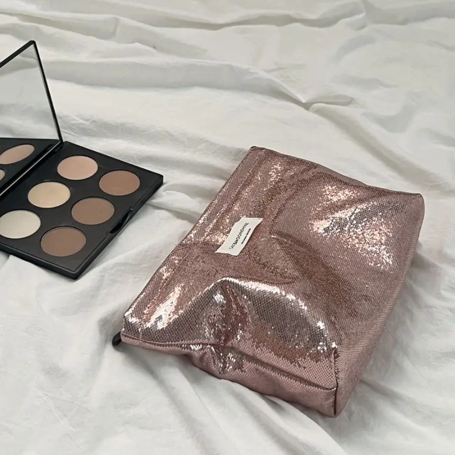 Large Glittery Cosmetic Bag for Women, Toiletry Bag, Storage Bag for Going Out, Simple and Portable Storage Bag